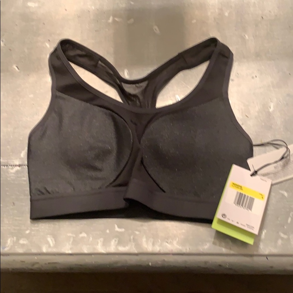 Nike women’s sports bra high support gray small